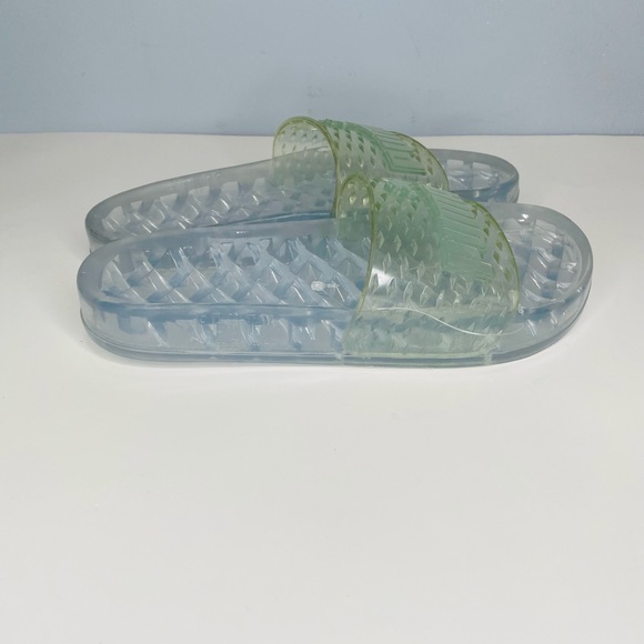Puma Fenty by Rihanna Jelly Slide Casual Sandals - Picture 2 of 11